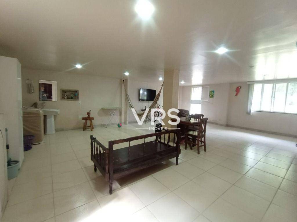 Casa de Condomínio à venda com 3 quartos, 280m² - Foto 30