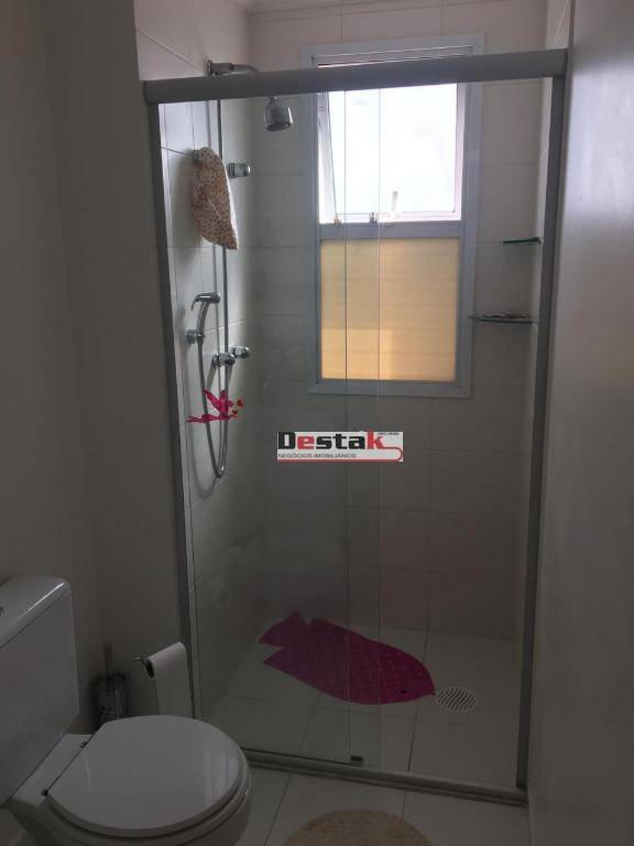 Apartamento à venda com 3 quartos, 130m² - Foto 16