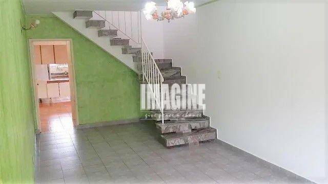 Sobrado à venda com 4 quartos, 125m² - Foto 1