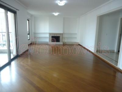 Apartamento para alugar com 4 quartos, 305m² - Foto 1