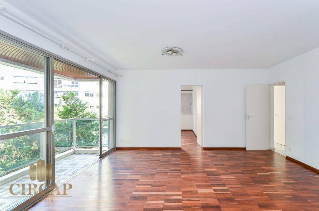 Apartamento à venda com 3 quartos, 114m² - Foto 1