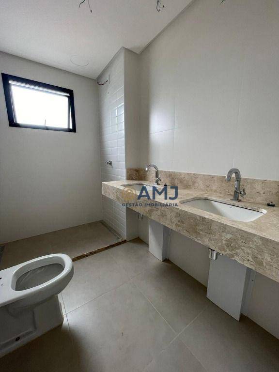 Apartamento à venda com 3 quartos, 128m² - Foto 8