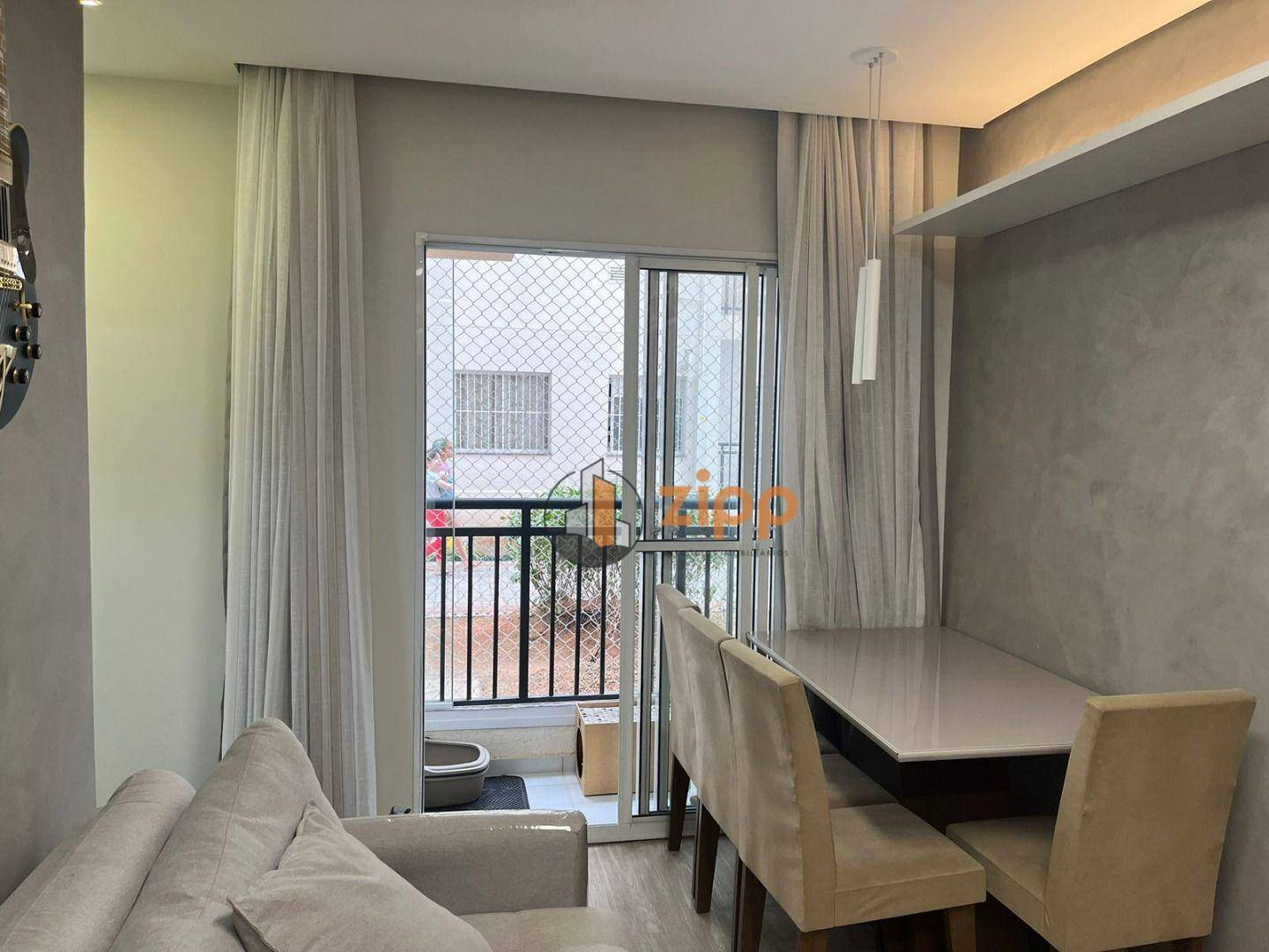 Apartamento à venda com 2 quartos, 42m² - Foto 2