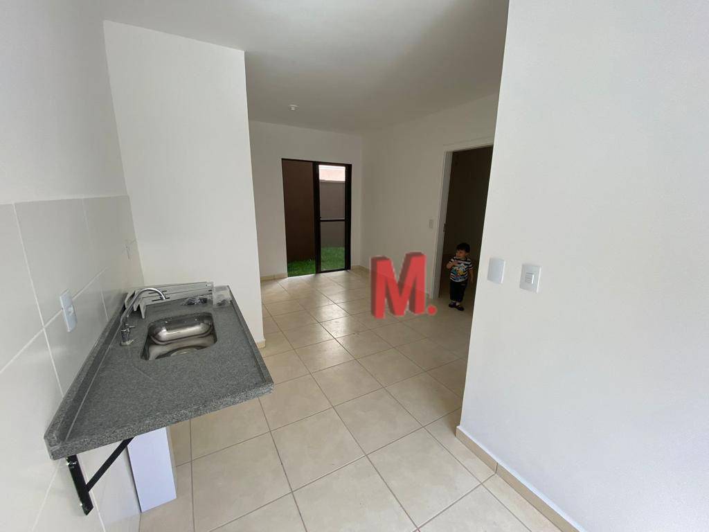 Apartamento à venda com 2 quartos, 49m² - Foto 3