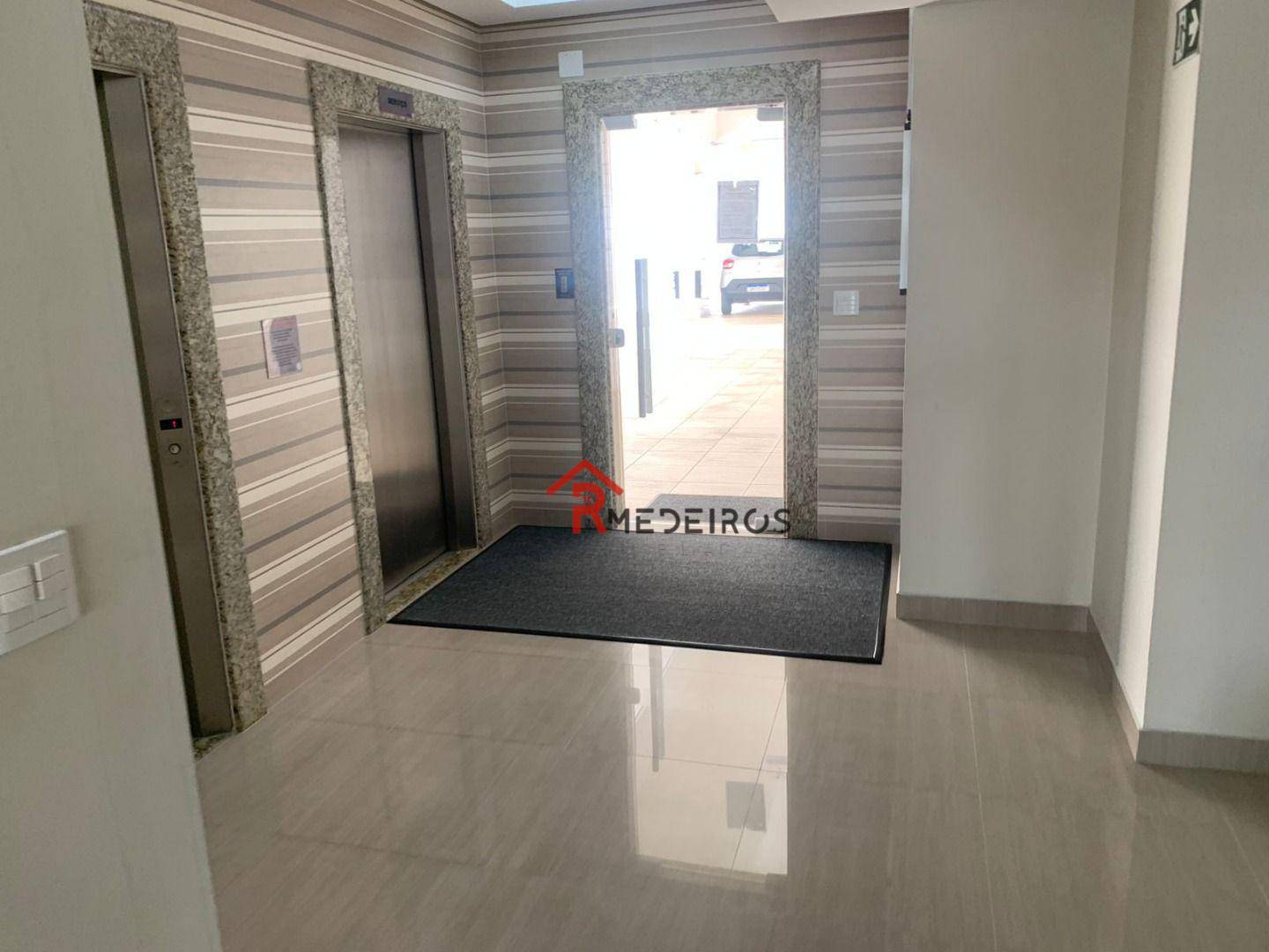 Apartamento à venda com 2 quartos, 66m² - Foto 15