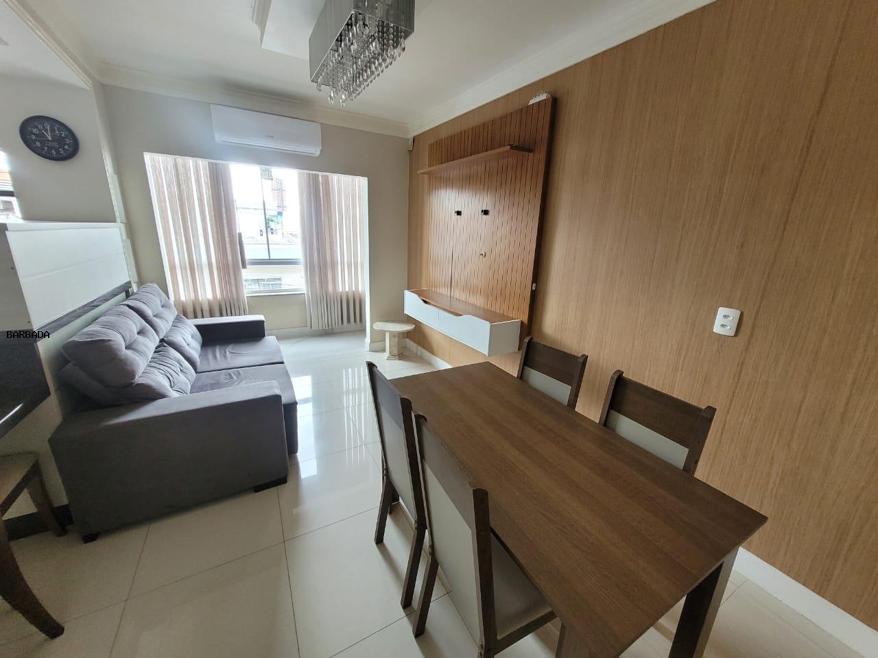 Apartamento para alugar com 2 quartos, 72m² - Foto 13