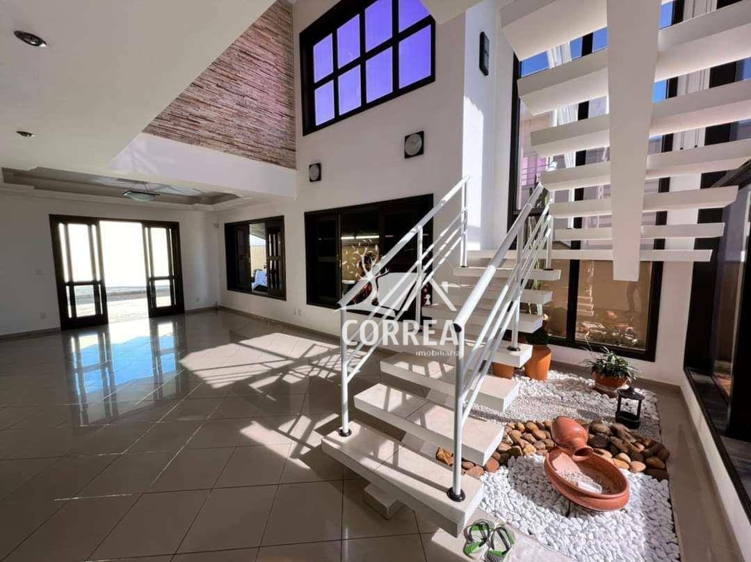 Casa à venda com 3 quartos, 305m² - Foto 3