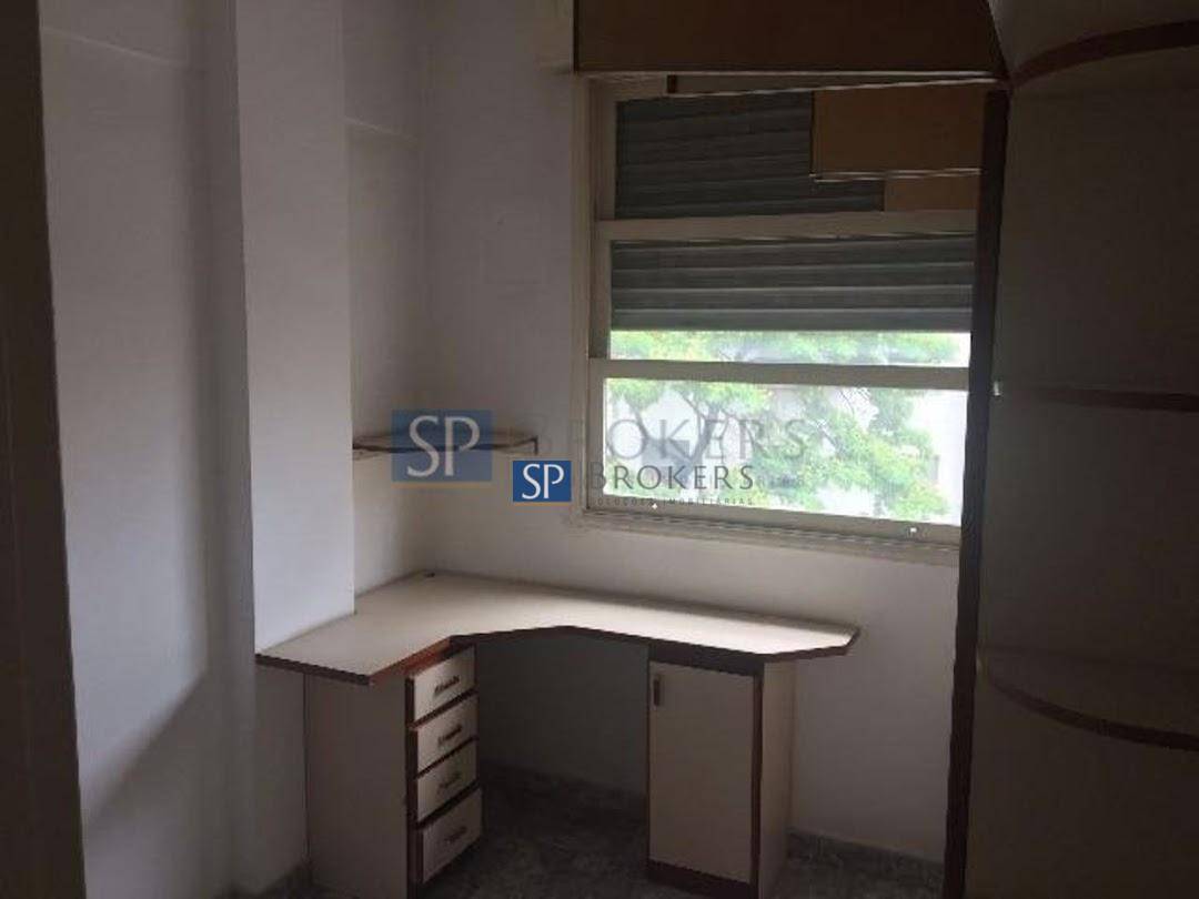 Apartamento à venda com 3 quartos, 137m² - Foto 9