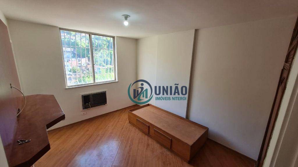 Apartamento à venda com 3 quartos, 98m² - Foto 8