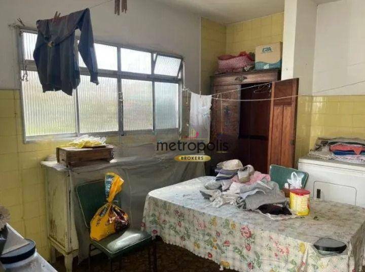 Casa à venda e aluguel com 3 quartos, 327m² - Foto 18