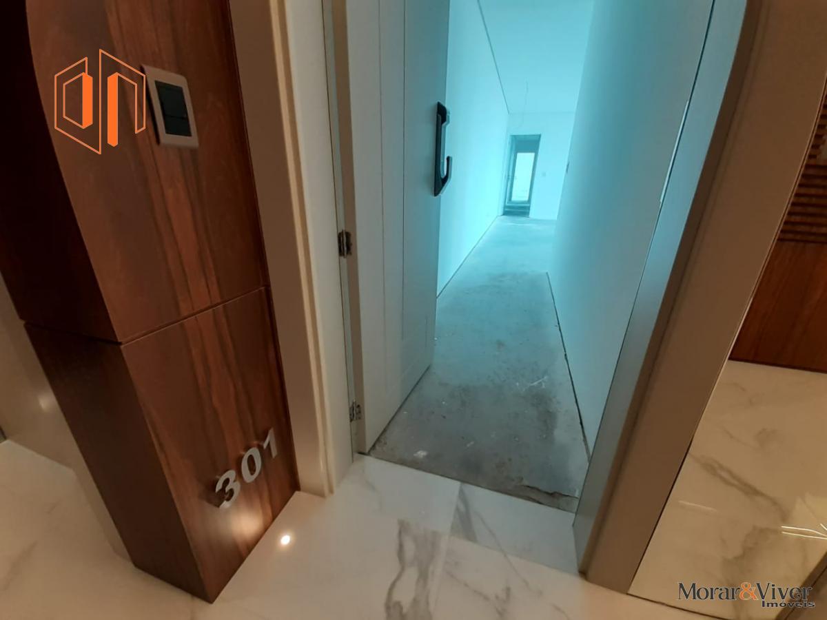 Apartamento à venda com 4 quartos, 130m² - Foto 13