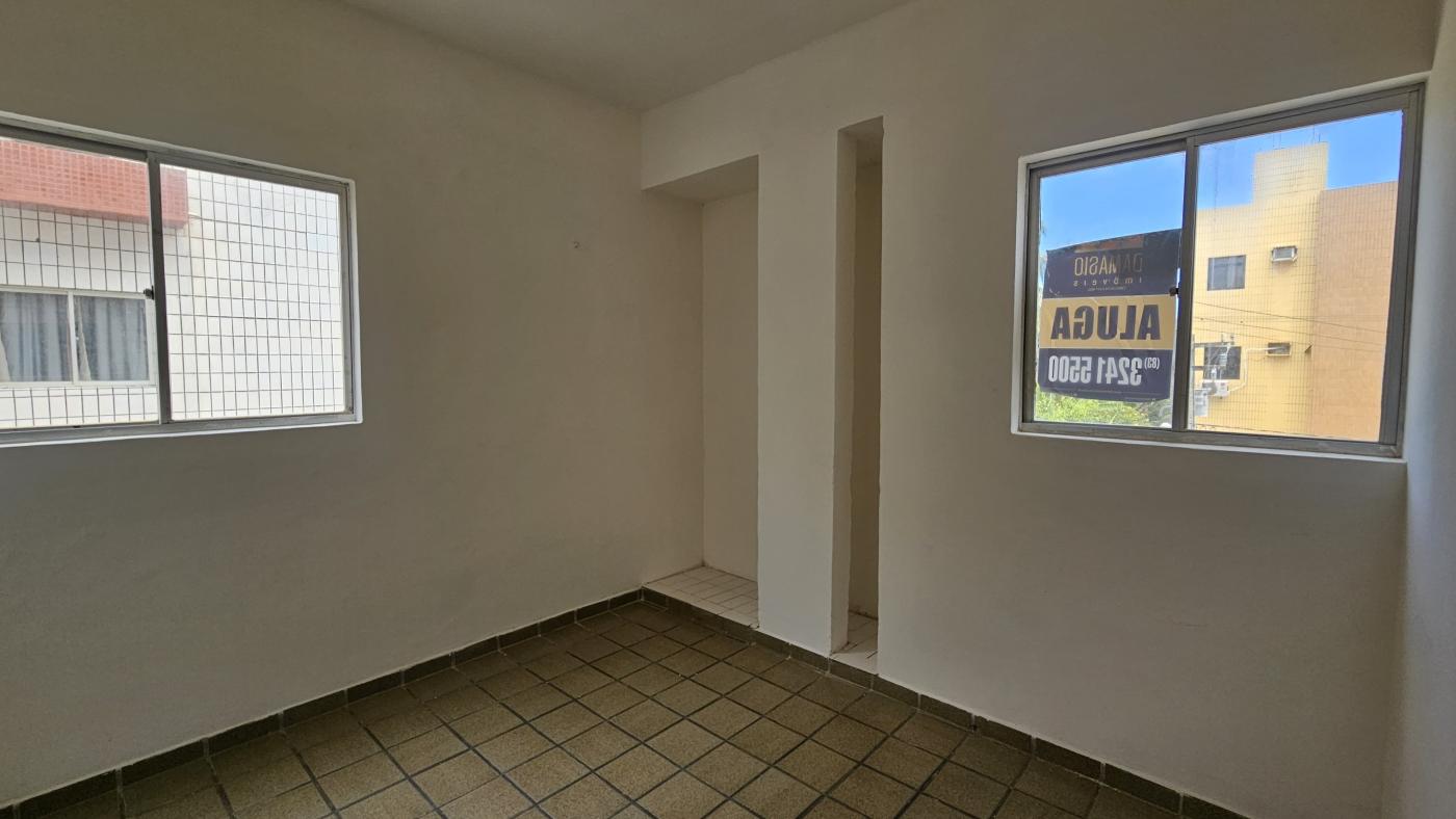 Apartamento para alugar com 2 quartos, 61m² - Foto 11