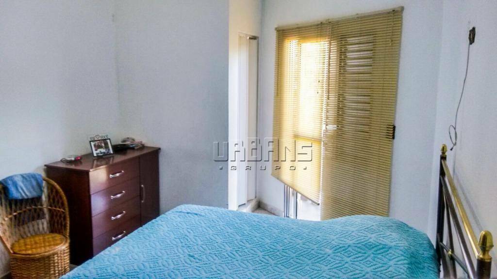 Casa à venda e aluguel com 3 quartos, 180m² - Foto 7