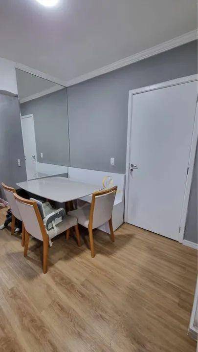 Apartamento à venda com 2 quartos, 50m² - Foto 2