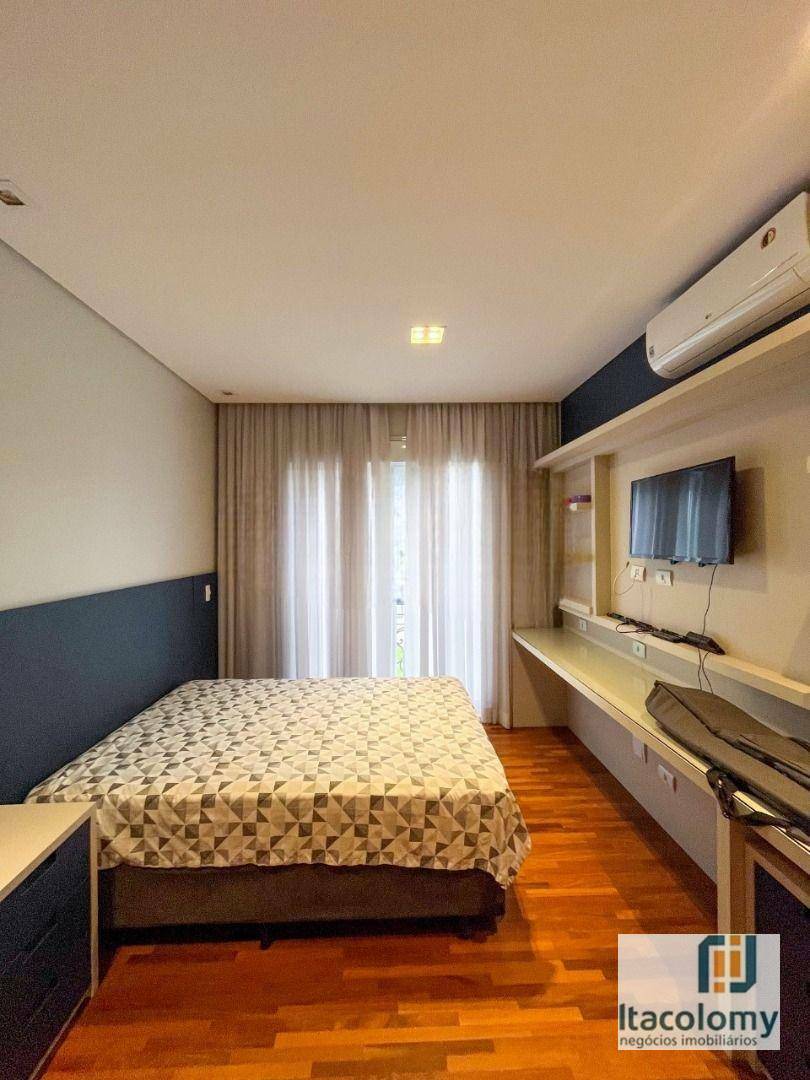 Casa de Condomínio à venda com 4 quartos, 430m² - Foto 23