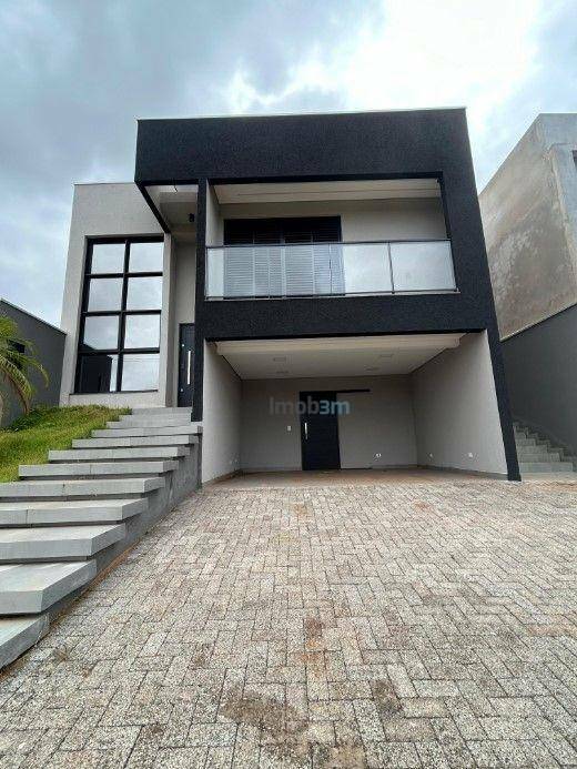 Sobrado à venda com 3 quartos, 149m² - Foto 2