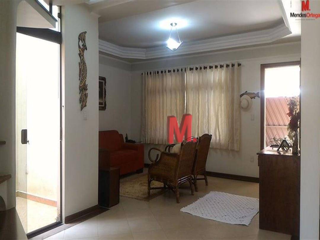 Casa à venda com 4 quartos, 368m² - Foto 5