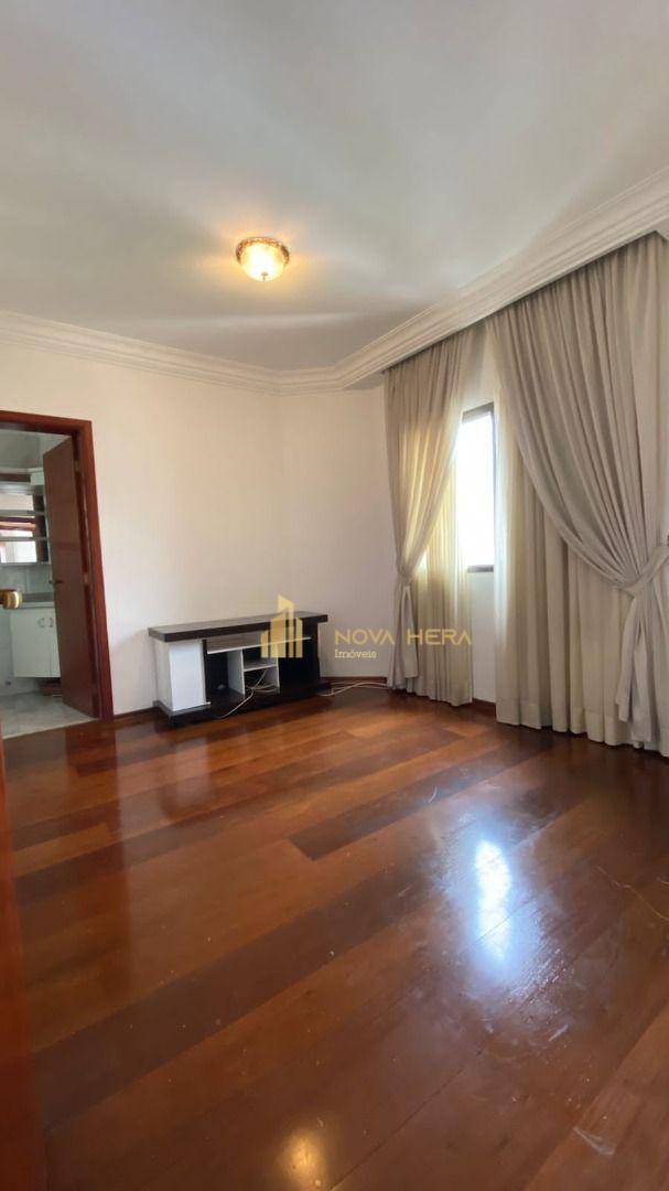 Apartamento à venda com 3 quartos, 130m² - Foto 7