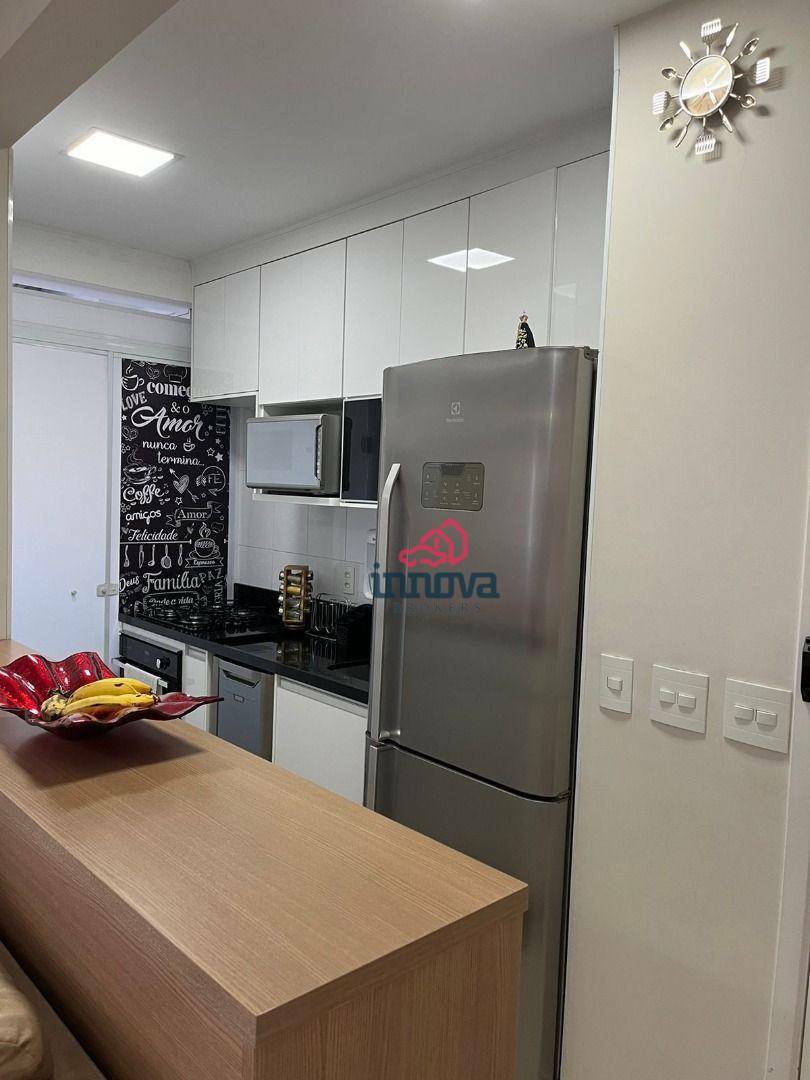 Apartamento à venda com 2 quartos, 72m² - Foto 21