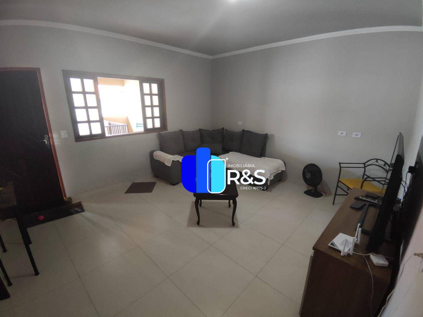 Casa à venda com 5 quartos, 280m² - Foto 3