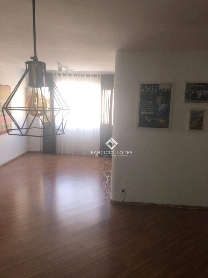 Apartamento à venda com 3 quartos, 96m² - Foto 4