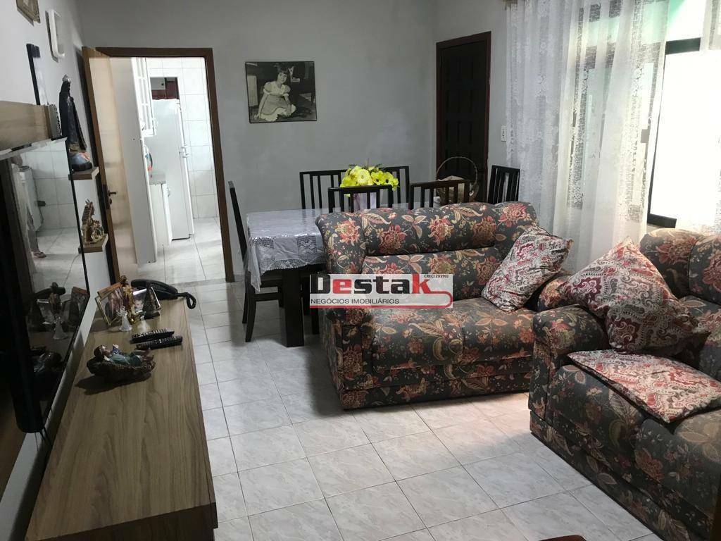 Casa à venda com 2 quartos, 224m² - Foto 3