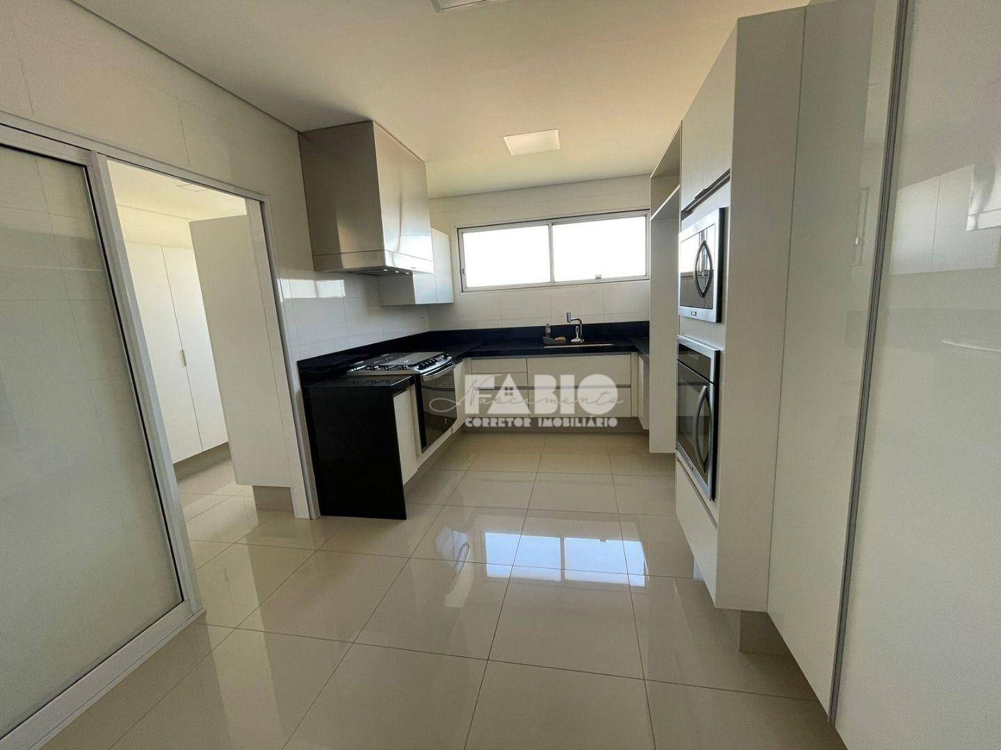 Apartamento, 3 quartos, 200 m² - Foto 3