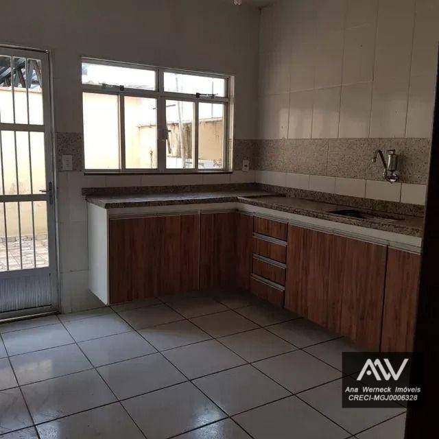 Casa à venda com 2 quartos, 66m² - Foto 6