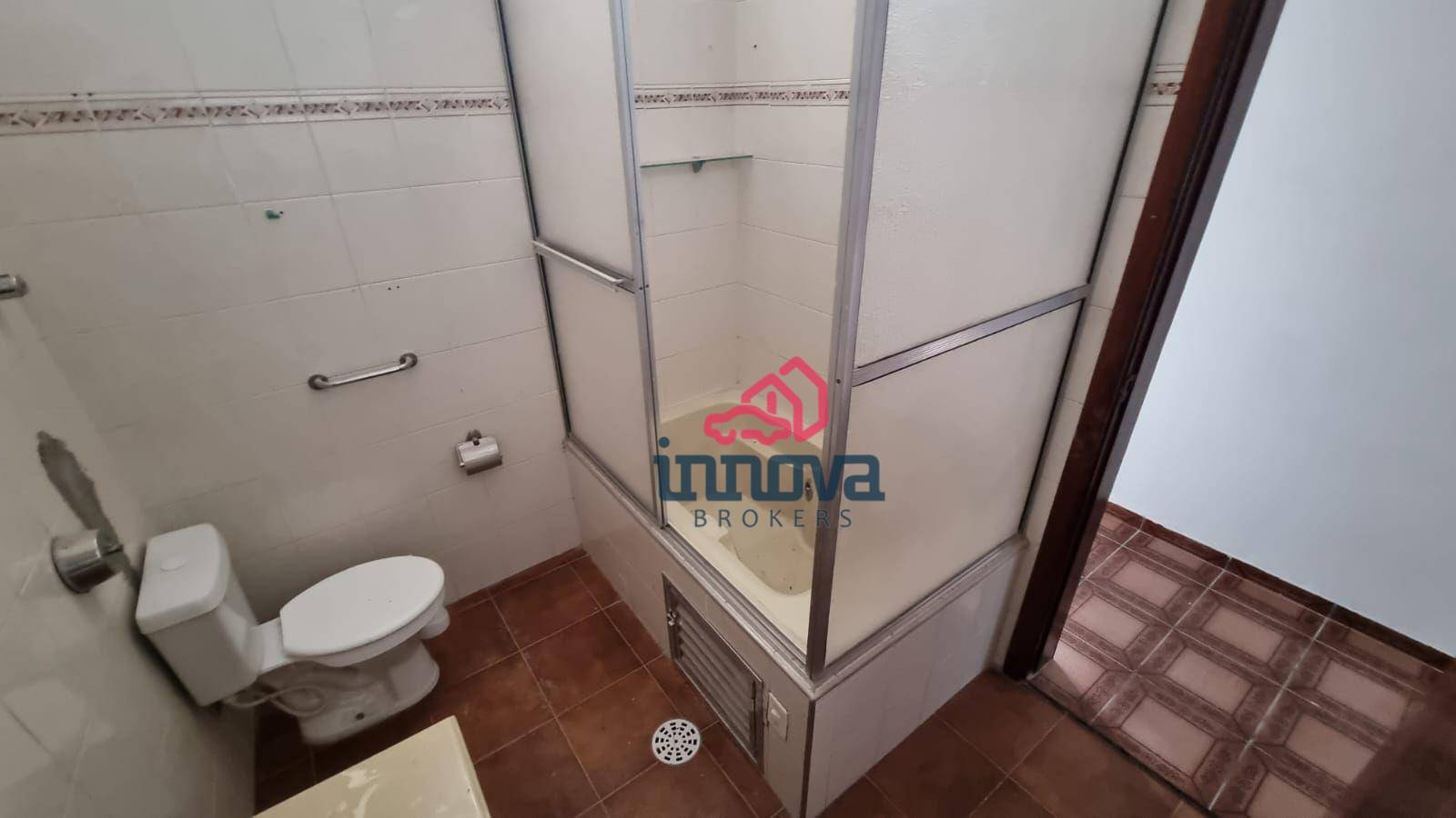 Casa para alugar com 3 quartos, 140m² - Foto 11