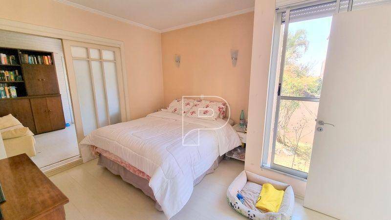 Casa de Condomínio à venda com 3 quartos, 234m² - Foto 22