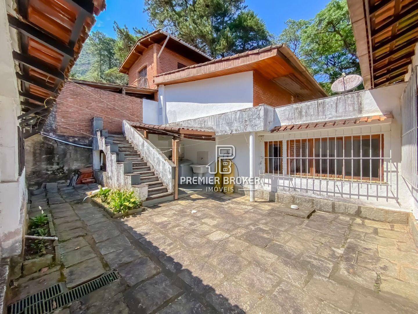 Casa para alugar com 3 quartos, 290m² - Foto 8