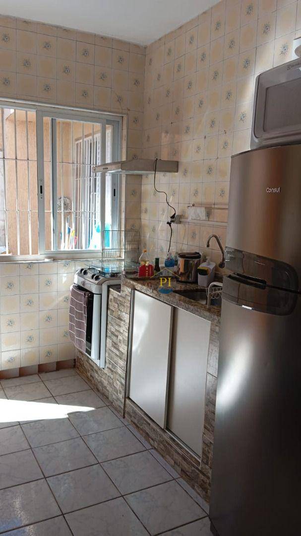 Casa à venda com 3 quartos, 1m² - Foto 12