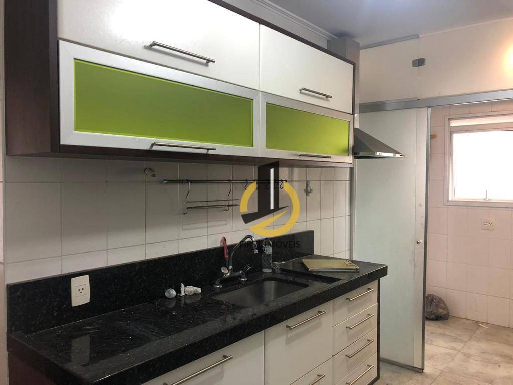 Apartamento à venda com 3 quartos, 101m² - Foto 1