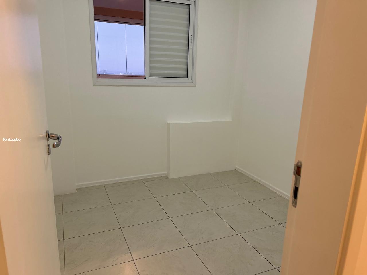 Apartamento para alugar com 3 quartos, 92m² - Foto 8