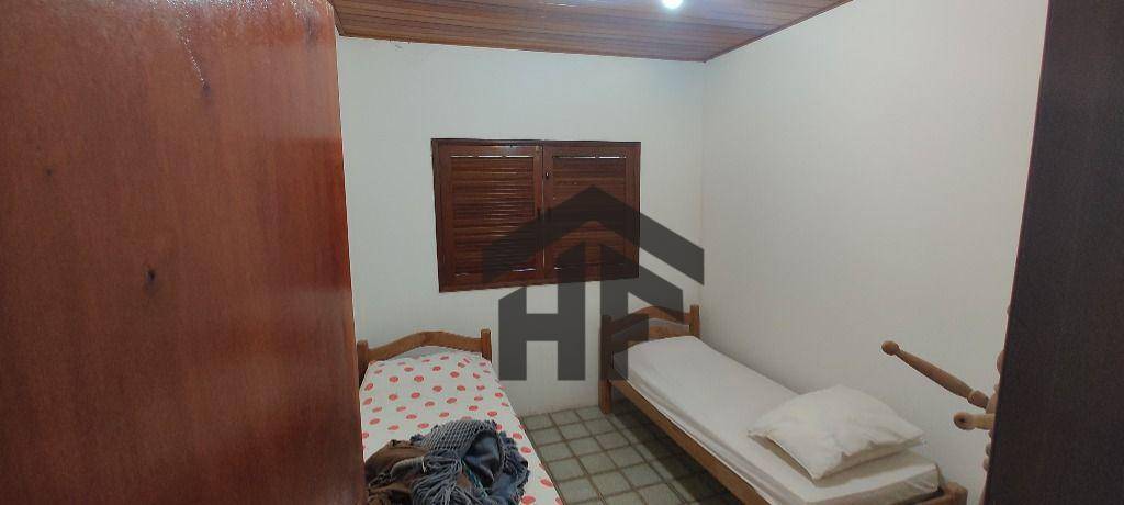 Casa para alugar com 4 quartos, 263m² - Foto 17