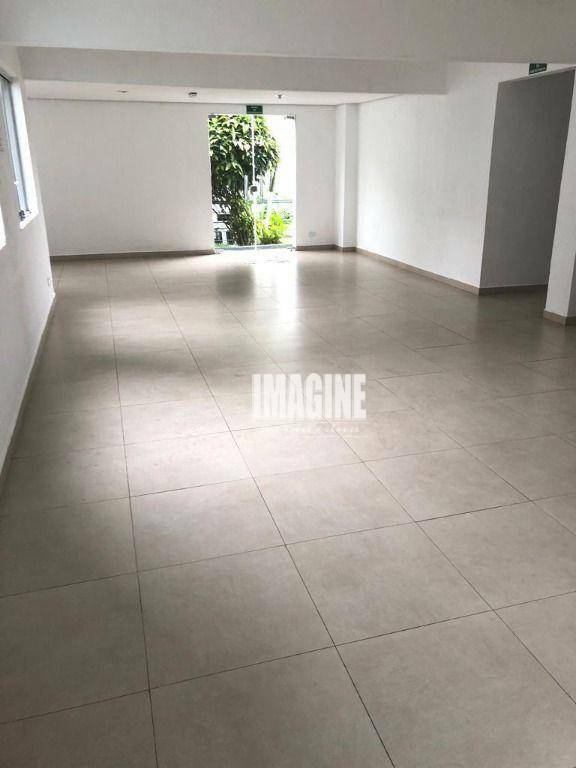 Apartamento à venda com 2 quartos, 52m² - Foto 13