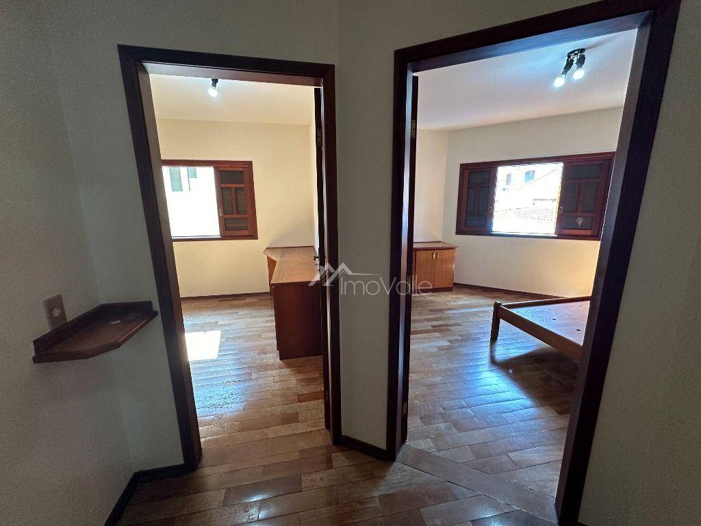 Casa de Condomínio à venda e aluguel com 4 quartos, 220m² - Foto 30