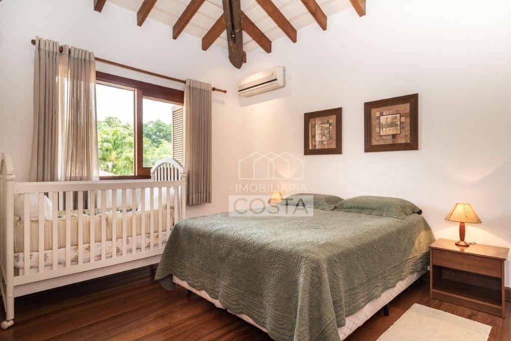 Casa de Condomínio à venda e aluguel com 5 quartos, 710m² - Foto 9