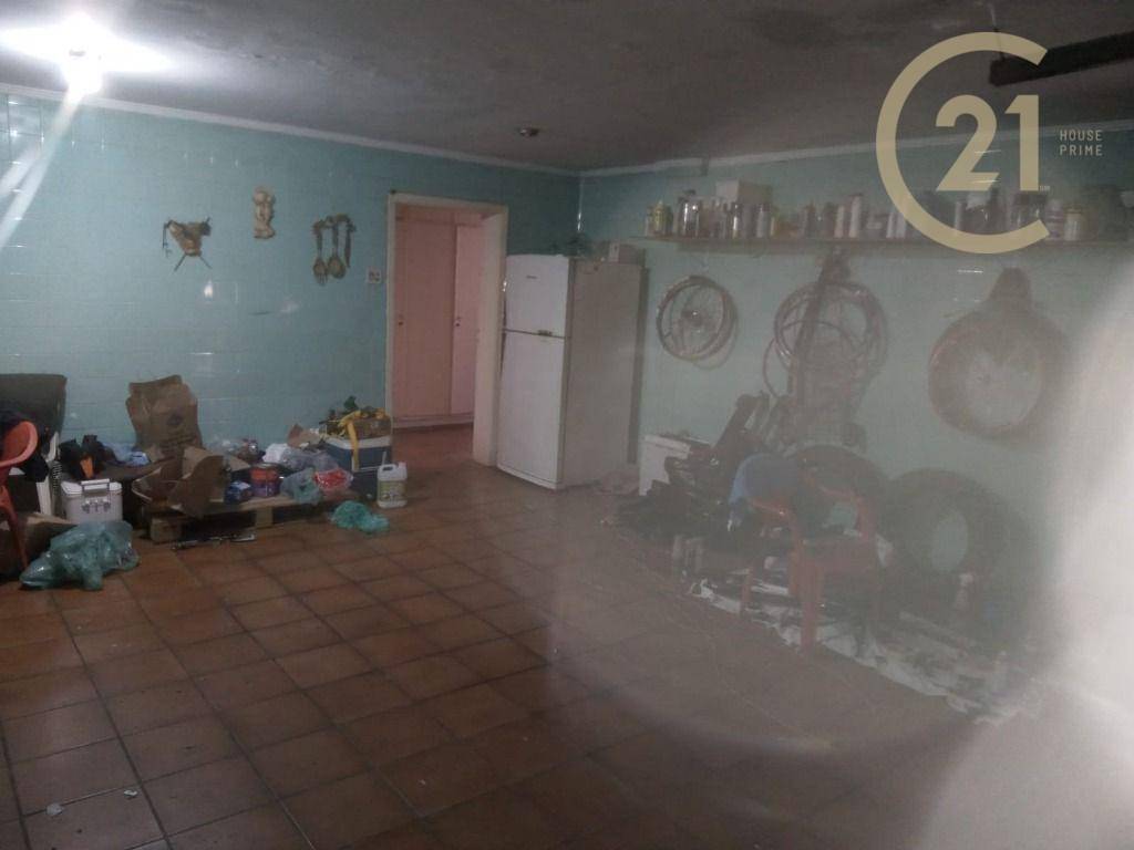 Sobrado à venda com 4 quartos, 377m² - Foto 44