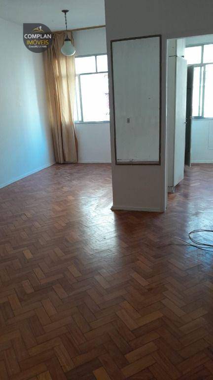 Apartamento à venda com 2 quartos, 80m² - Foto 1