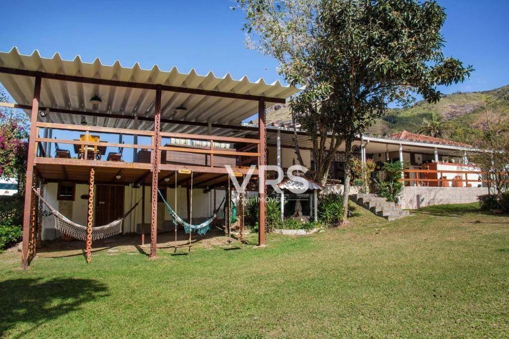 Casa à venda com 16 quartos, 1800m² - Foto 14