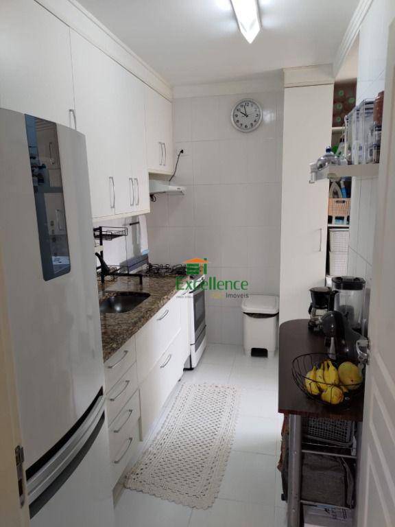 Apartamento à venda com 2 quartos, 70m² - Foto 10