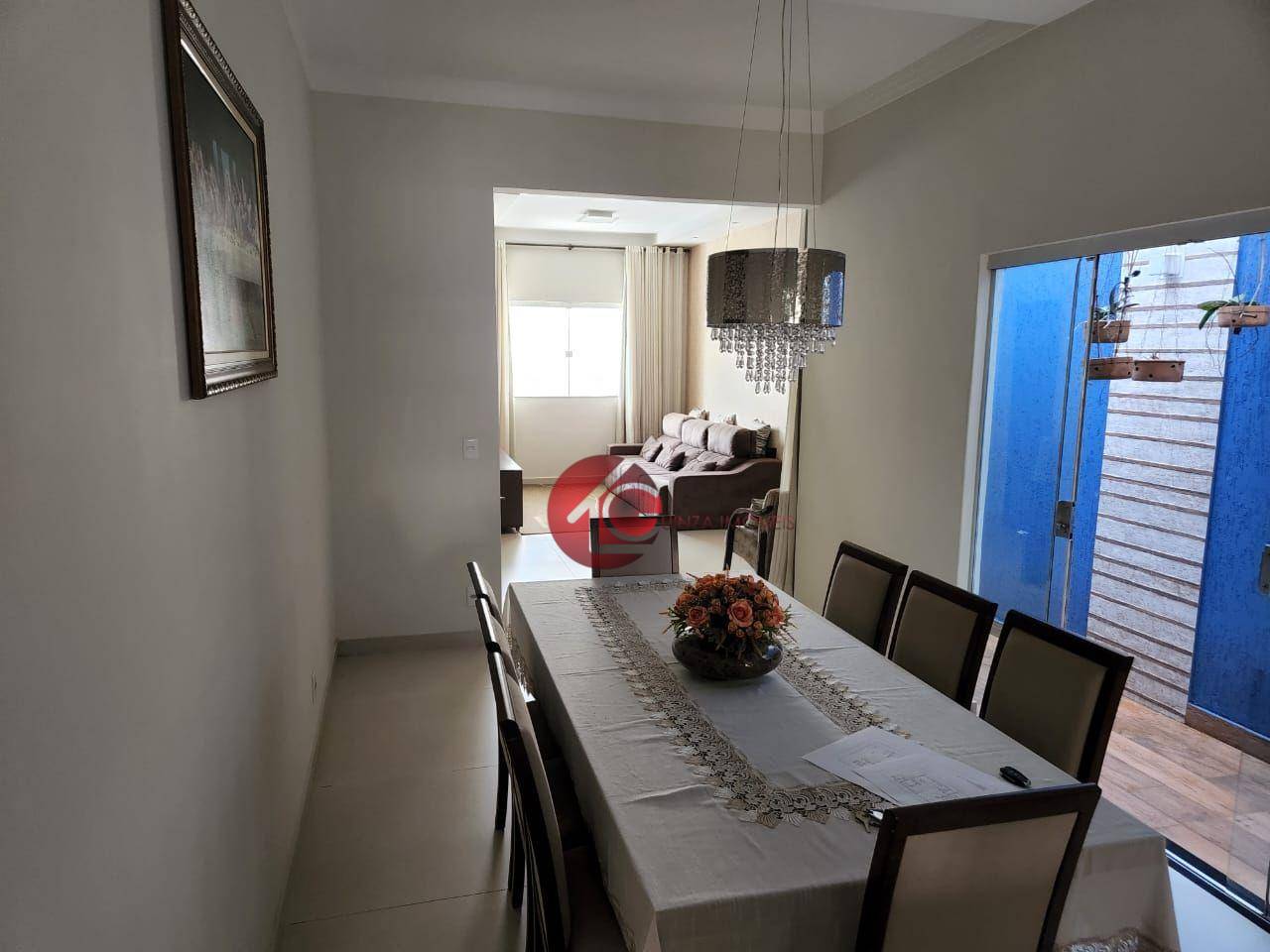 Casa à venda com 3 quartos, 192m² - Foto 7