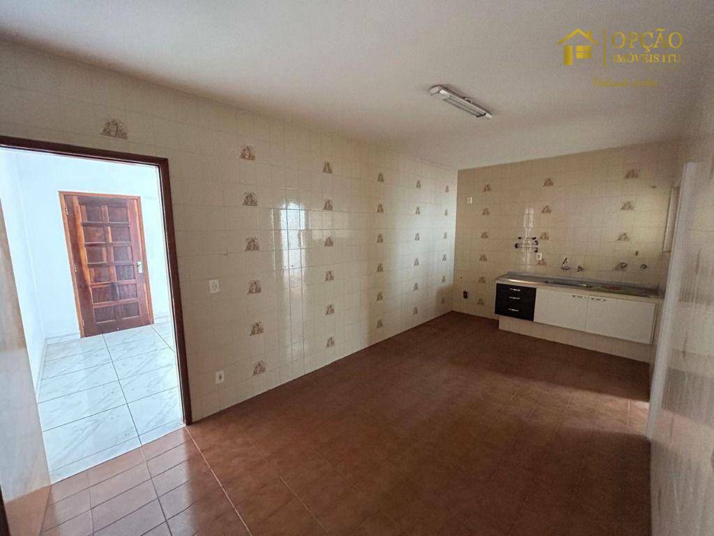 Casa à venda com 3 quartos, 159m² - Foto 5