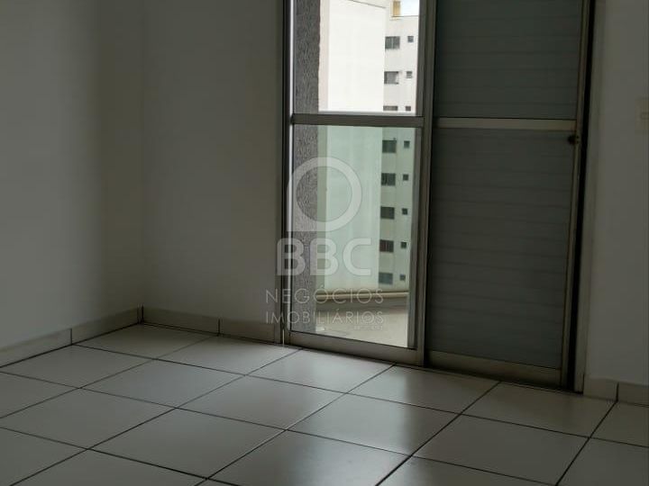 Apartamento para alugar com 3 quartos, 116m² - Foto 13