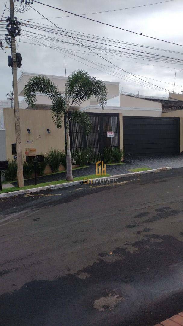 Casa à venda com 3 quartos, 200m² - Foto 12