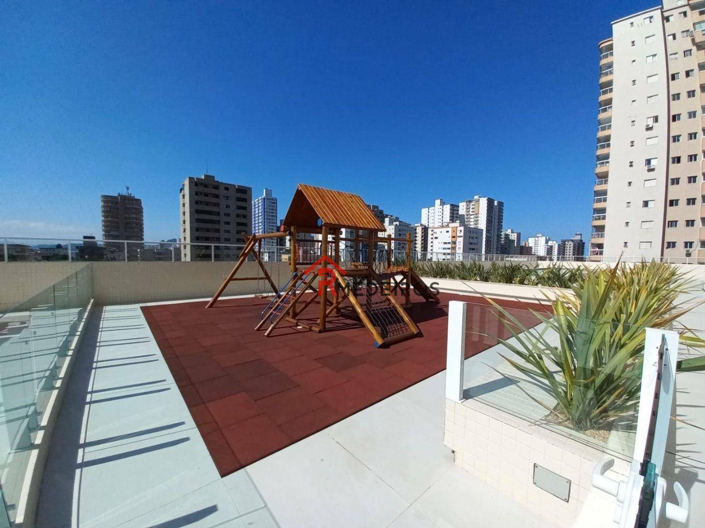 Apartamento à venda com 2 quartos, 77m² - Foto 31