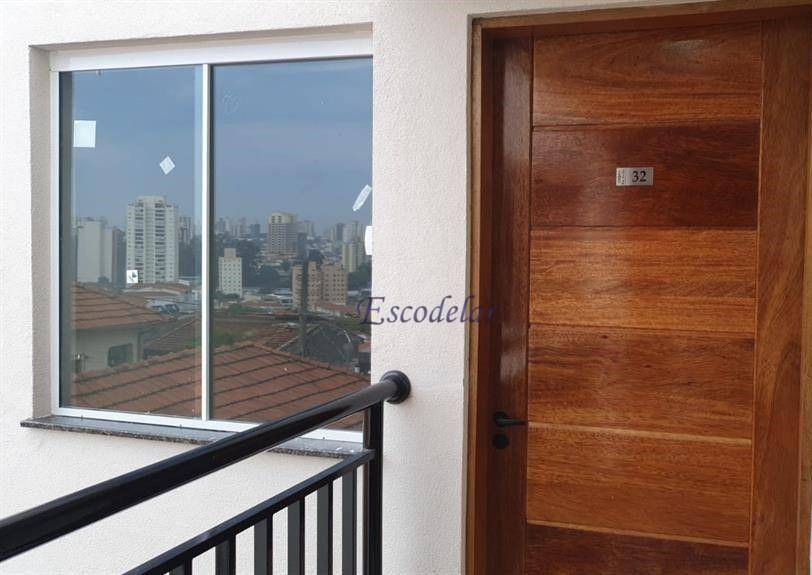 Apartamento à venda com 2 quartos, 42m² - Foto 2