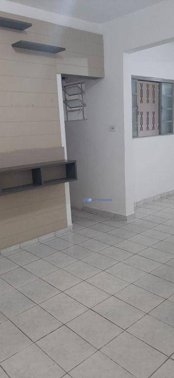 Sobrado para alugar com 3 quartos - Foto 1