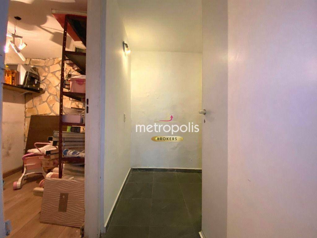 Sobrado à venda com 4 quartos, 252m² - Foto 34